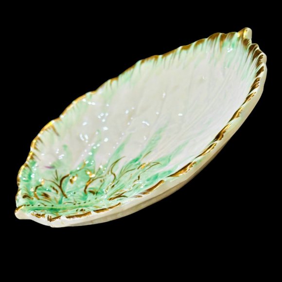 Vintage Cabbage Lettuce Leaf Ceramic Salad Plate Made in Italy White Green Gold - Picture 4 of 8